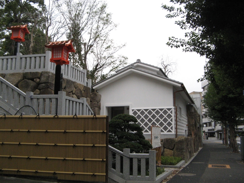 2008穴八幡トイレ